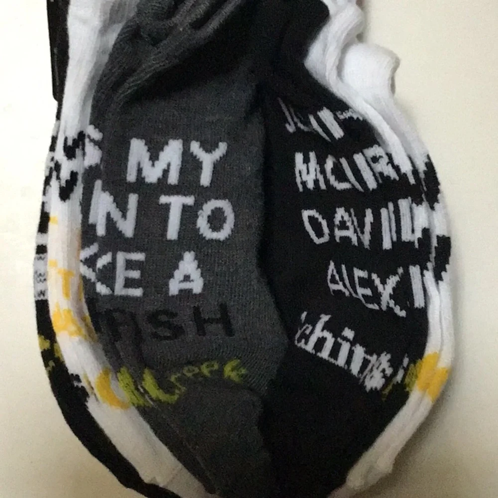 Schitts Creek Bundle of 5‎ Black & White Socks NWT